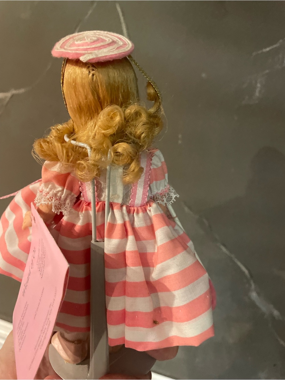 Madame Alexander 8-in Lollipop Munchkin doll from Wizard of Oz collection #14513 - Picture 4 of 5